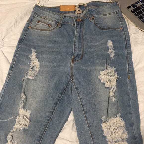 Light washed high waisted jeans - Picture 3 of 7
